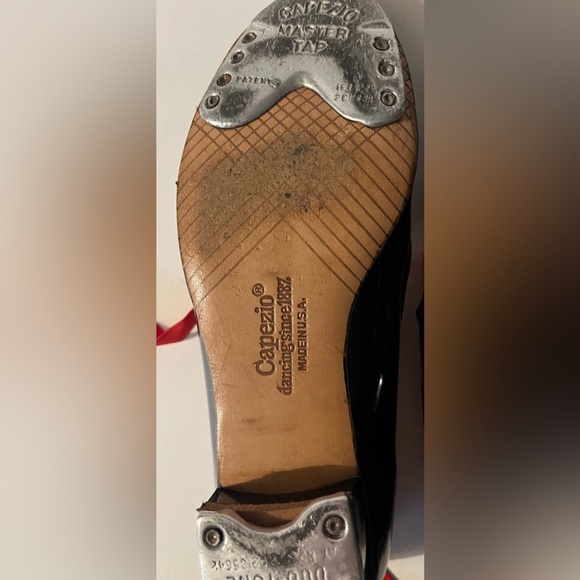 Capezio Dance Tap Shoes Pantent Leather Black, size 2 1/2 - Picture 8 of 8